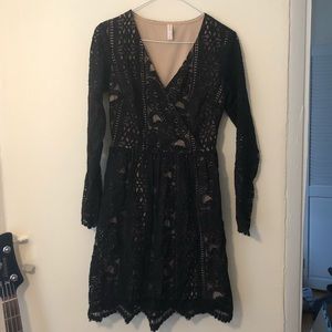 Black long sleeve lace dress S